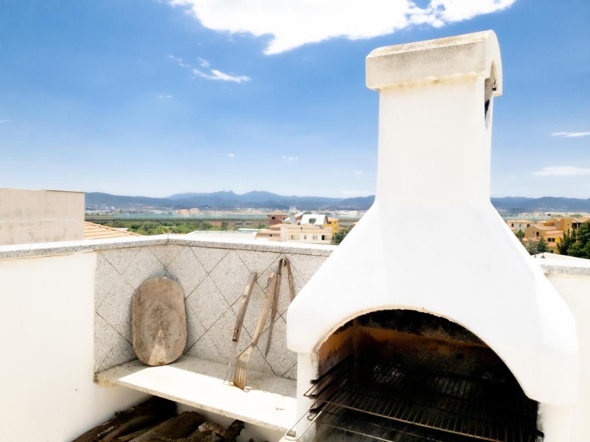 Penthouse Attico Pop - Pms Casevacanze Όλμπια Εξωτερικό φωτογραφία